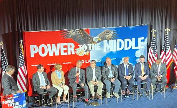 Featured image for post: No Labels Shrugs Off 2024 and Looks Ahead to Midterms