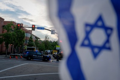 TOPSHOT-US-ATTACK-ISRAEL-DEMONSTRATION-PALESTINIANS-CONFLICT-POLITICS-POLICE