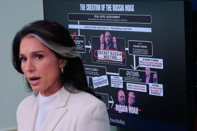 Karoline Leavitt Holds Daily White House Press Briefing